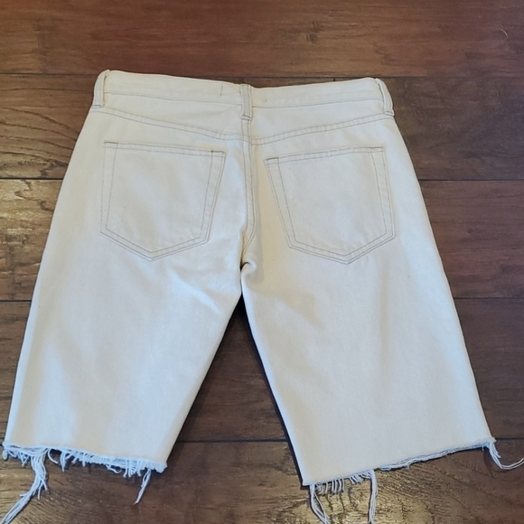 NWOT Free People Cutoff Denim Shorts - Picture 11 of 12